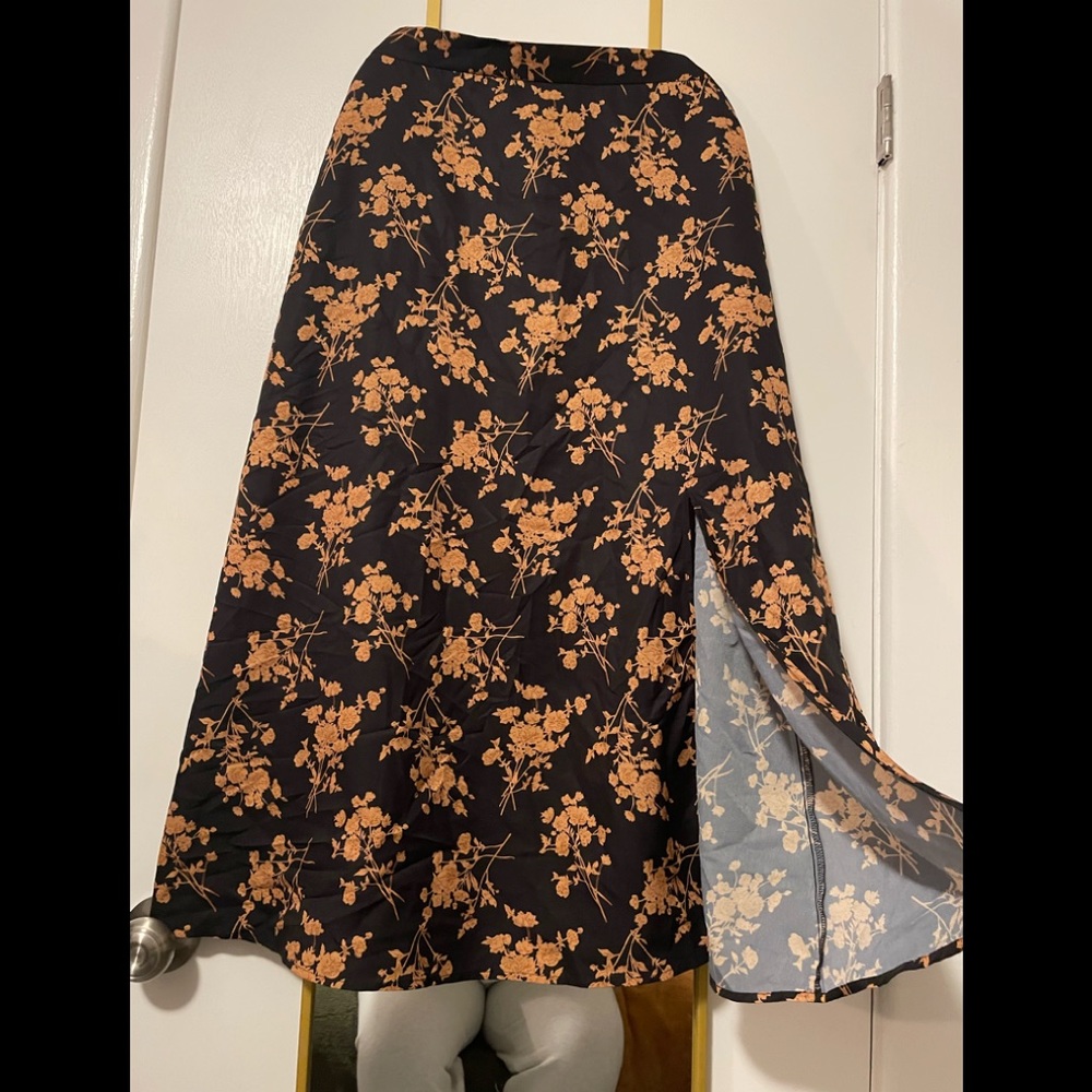 Boho Women’s Midi Skirt w/ Slit